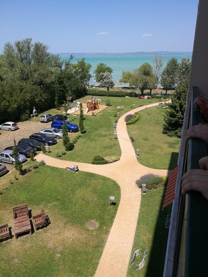 Hanga Apartman Siofok Luaran gambar